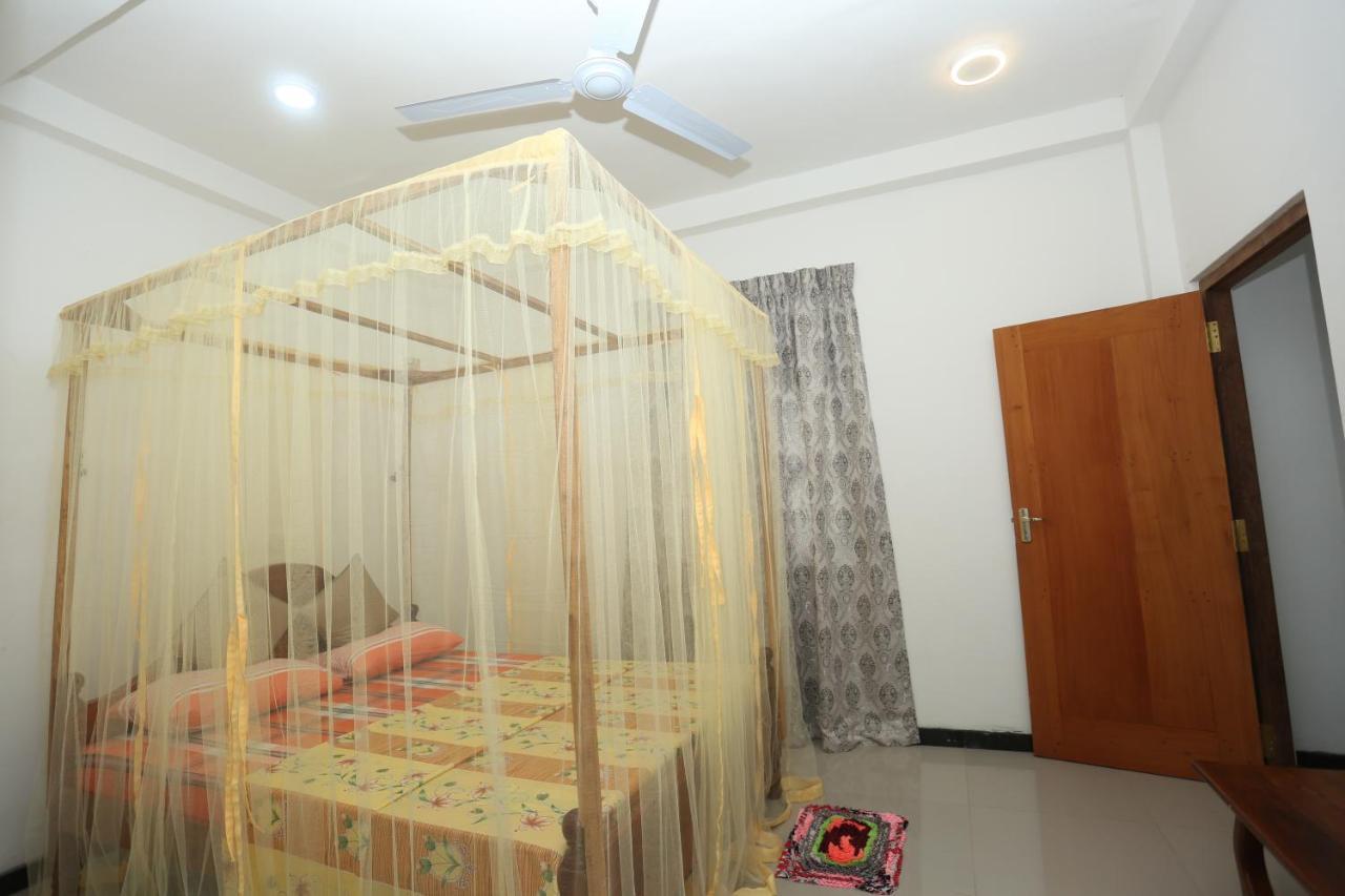Global Lake Villa Hikkaduwa Luaran gambar