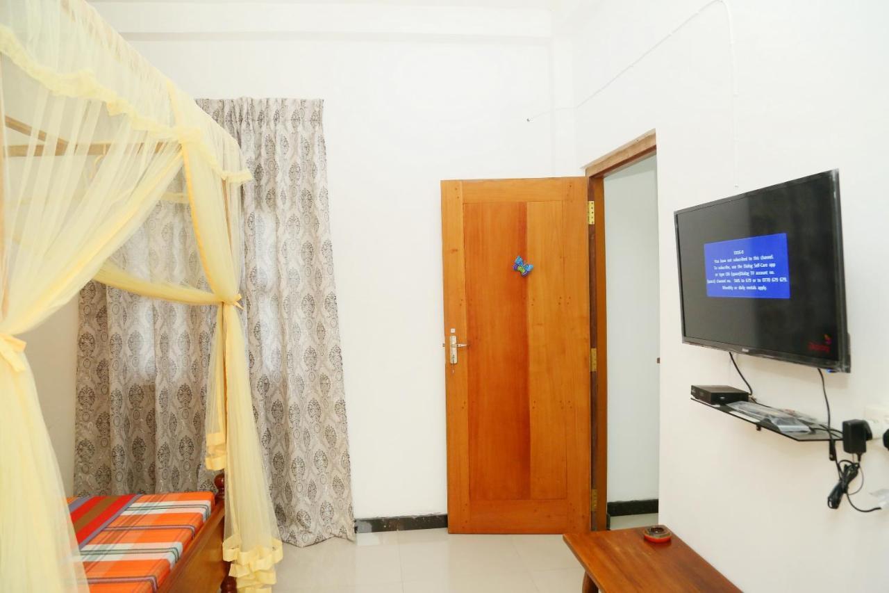 Global Lake Villa Hikkaduwa Luaran gambar