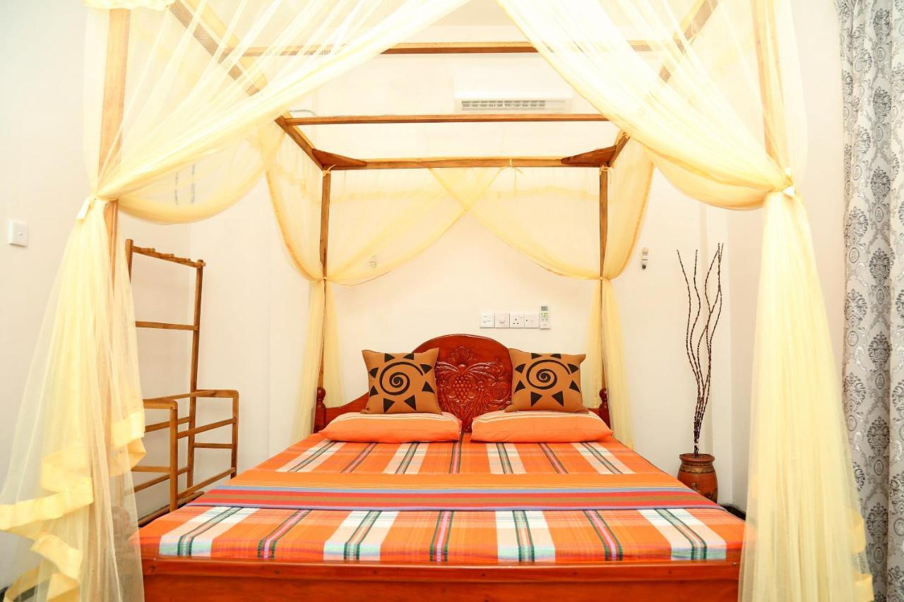 Global Lake Villa Hikkaduwa Luaran gambar